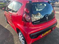 PEUGEOT 107